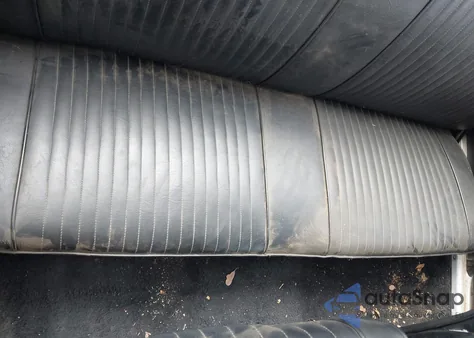 1965 Chevrolet Corvair z USA, uszkodzony, nr VIN 107375L115244